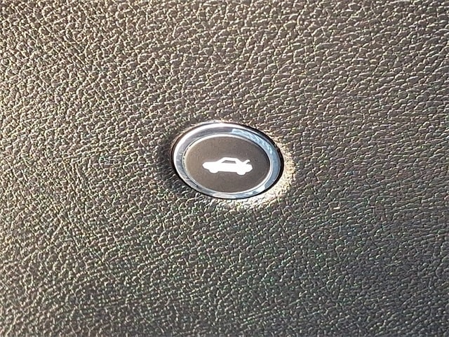 Thumbnail: 2013 Dodge Dart - 24