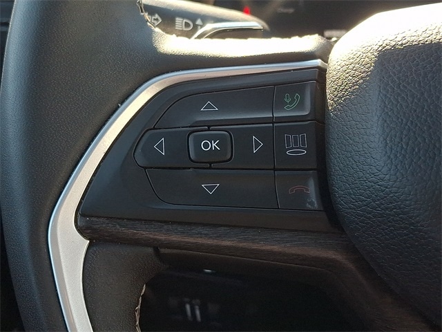 Thumbnail: 2024 Jeep Grand Cherokee - 21