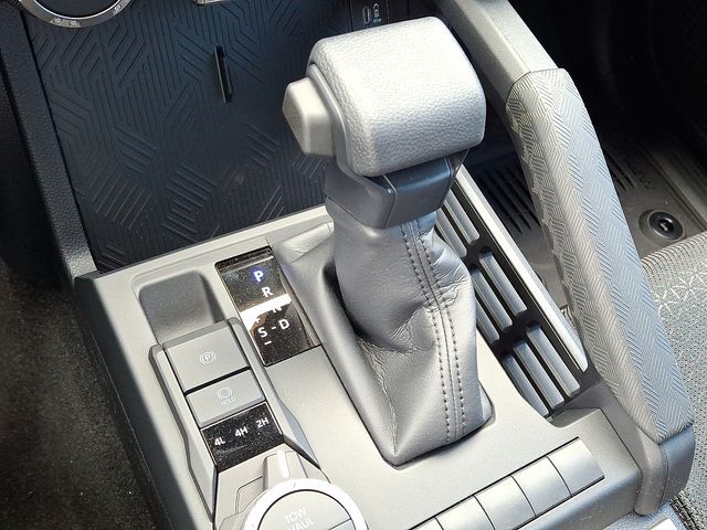 Thumbnail: 2026 Toyota 4Runner - 14