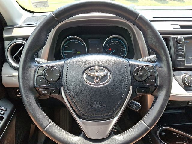 Thumbnail: 2016 Toyota RAV4 - 14