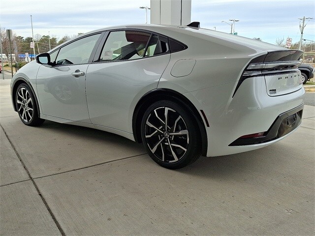 Thumbnail: 2026 Toyota Prius - 6