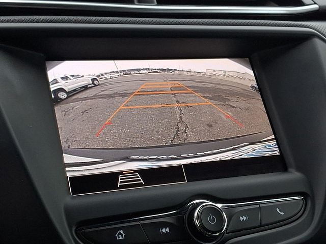 Thumbnail: 2023 Chevrolet TrailBlazer - 17