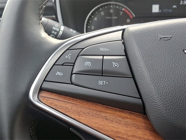 Thumbnail: 2025 Cadillac XT5 - 20