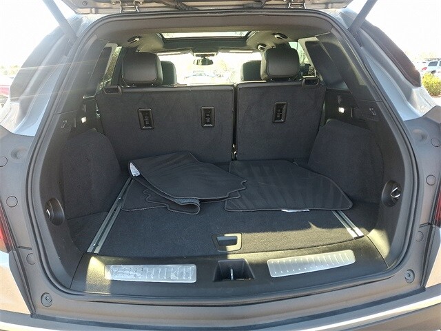 Thumbnail: 2025 Cadillac XT5 - 33