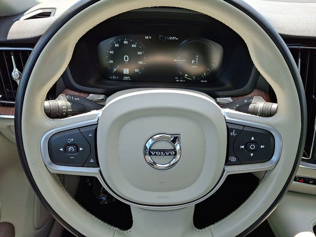 Thumbnail: 2022 Volvo S60 - 20