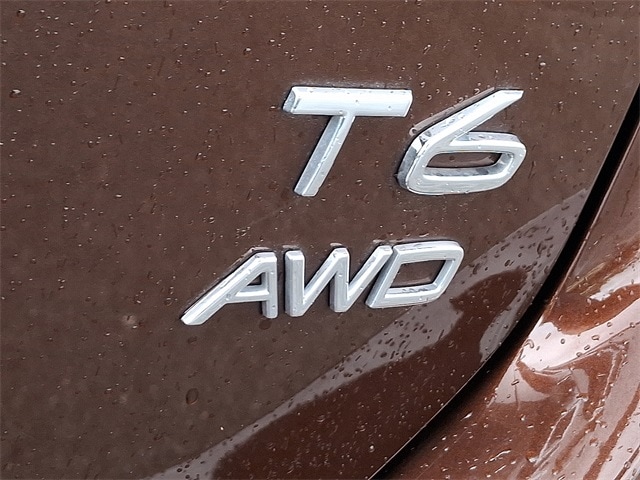 Thumbnail: 2016 Volvo XC60 - 29