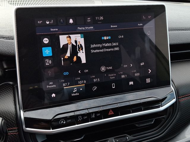 Thumbnail: 2022 Jeep Compass - 16