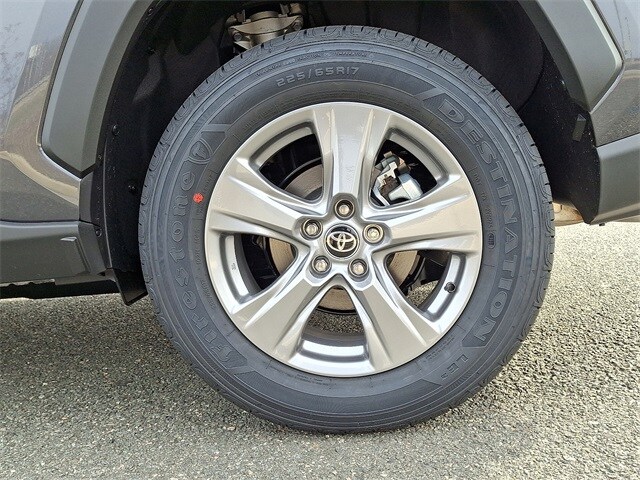 Thumbnail: 2025 Toyota RAV4 - 7