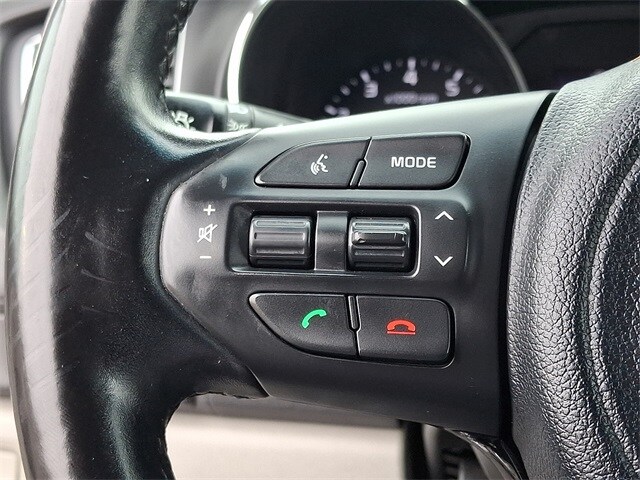 Thumbnail: 2017 Kia Sedona - 22