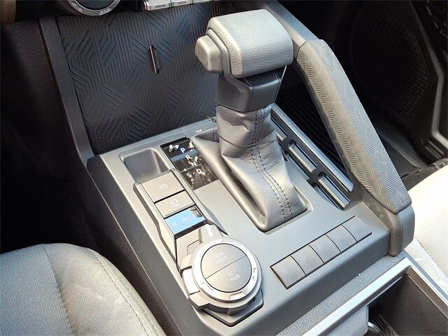 Thumbnail: 2025 Toyota Tacoma - 9