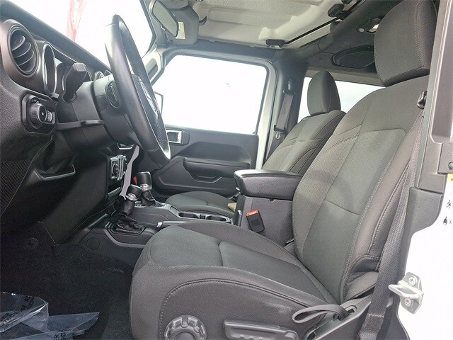 Thumbnail: 2018 Jeep Wrangler - 13