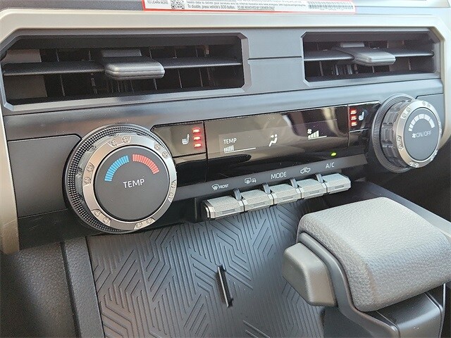 Thumbnail: 2025 Toyota Tacoma - 10