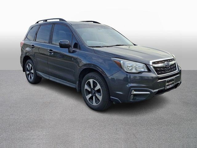 Thumbnail: 2018 Subaru Forester - 3