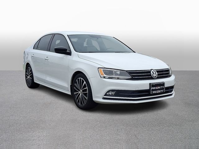 Thumbnail: 2016 Volkswagen Jetta - 3