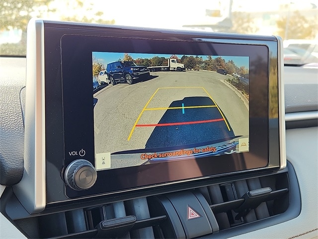 Thumbnail: 2025 Toyota RAV4 - 12