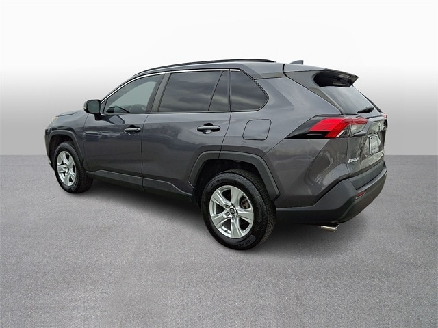 Thumbnail: 2019 Toyota RAV4 - 6