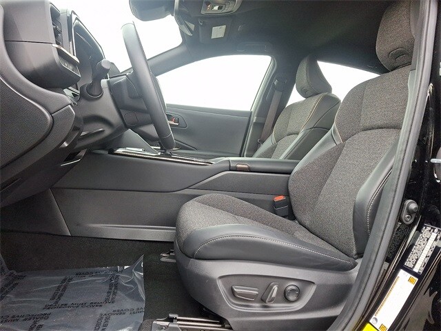 Thumbnail: 2024 Toyota Crown - 13