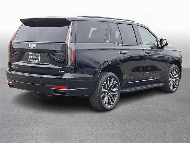 Thumbnail: 2024 Cadillac Escalade - 4