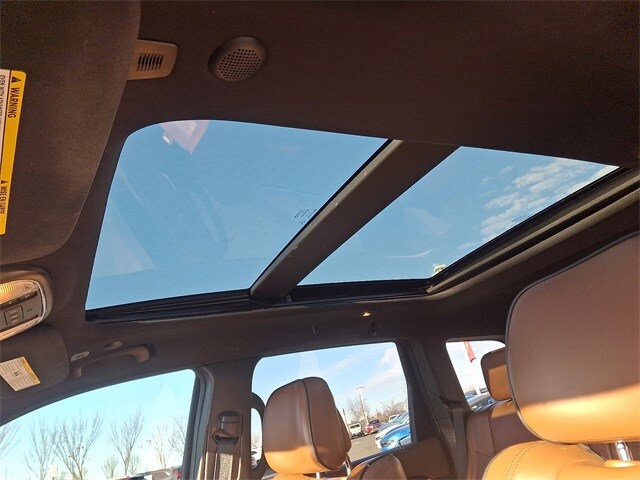 Thumbnail: 2020 Jeep Grand Cherokee - 14