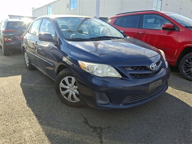 Thumbnail: 2011 Toyota Corolla - 3