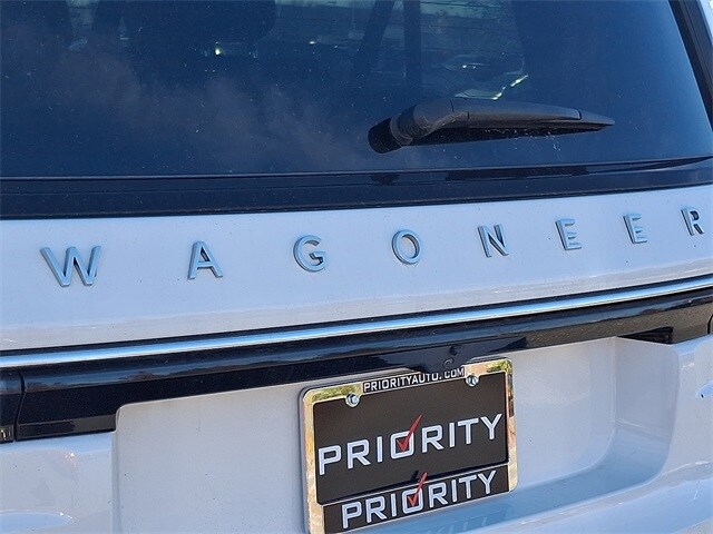 Thumbnail: 2024 Jeep Wagoneer - 38