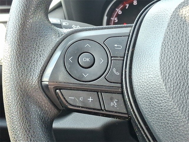 Thumbnail: 2023 Toyota RAV4 - 20