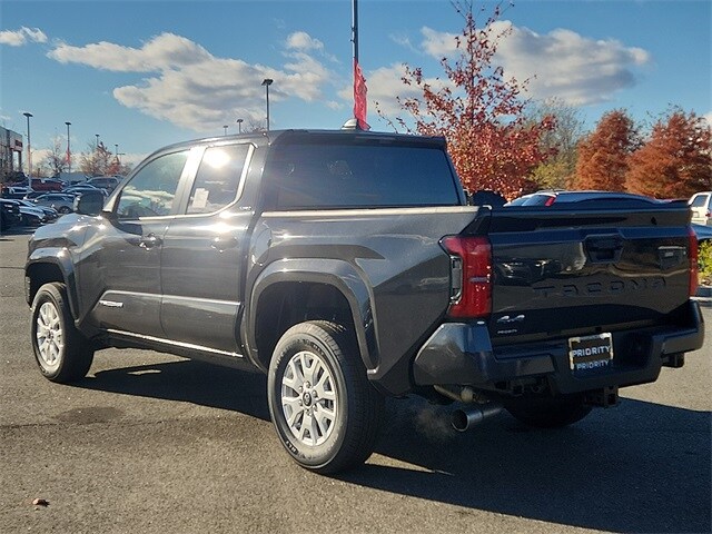 Thumbnail: 2025 Toyota Tacoma - 5