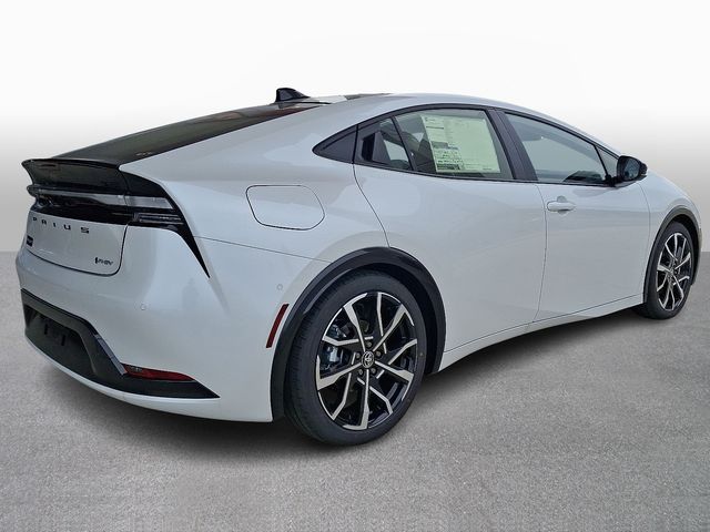 Thumbnail: 2026 Toyota Prius - 4