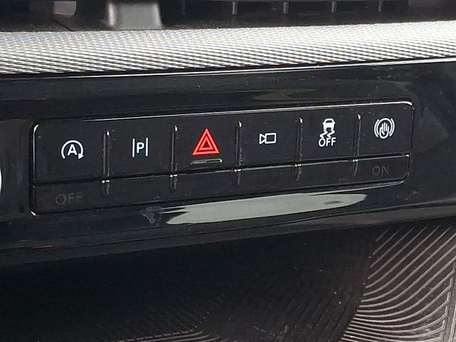 Thumbnail: 2025 Ford Explorer - 26