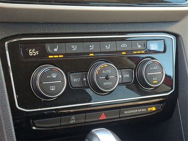 Thumbnail: 2022 Volkswagen Atlas - 11