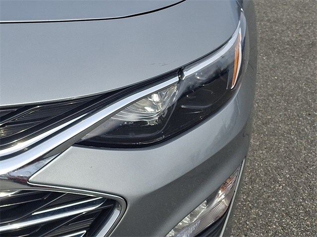 Thumbnail: 2024 Chevrolet Malibu - 9