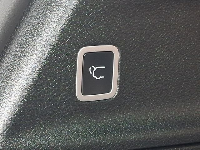 Thumbnail: 2024 Chrysler Pacifica - 35