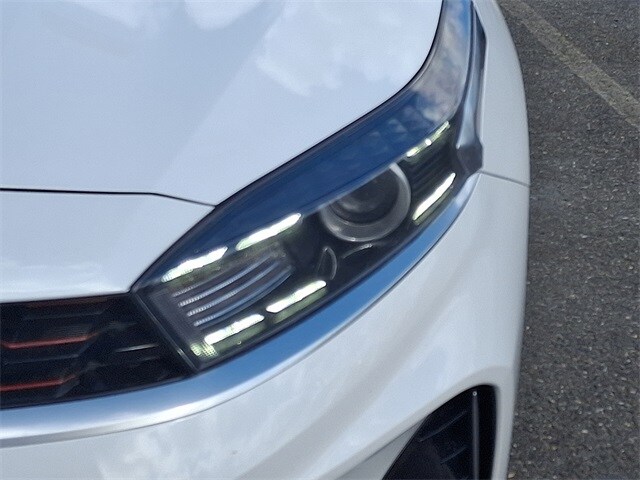 Thumbnail: 2023 Kia Forte - 9