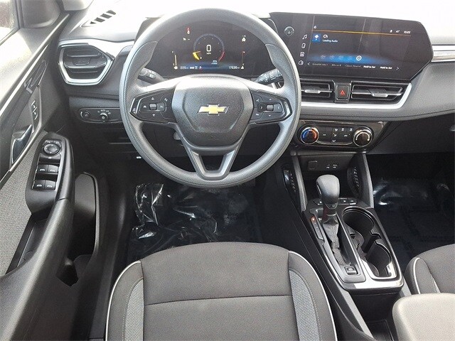 Thumbnail: 2025 Chevrolet TrailBlazer - 11