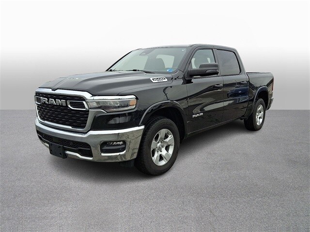 Thumbnail: 2025 RAM 1500 - 1