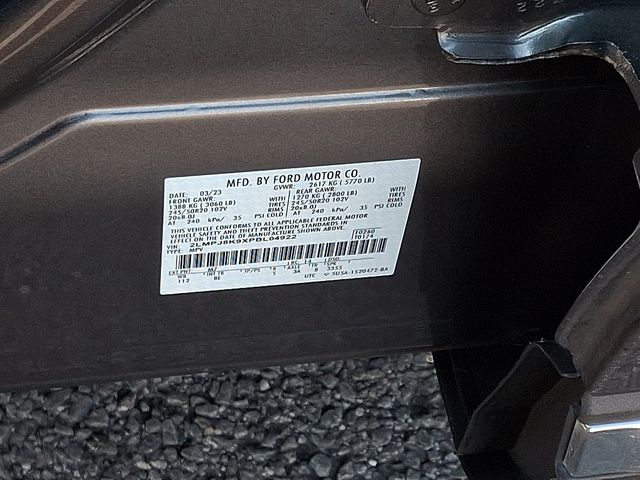 Thumbnail: 2023 Lincoln Nautilus - 25