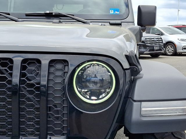 Thumbnail: 2023 Jeep Wrangler - 9