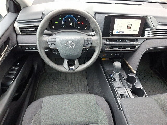 Thumbnail: 2025 Toyota Camry - 11
