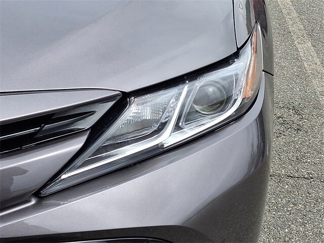 Thumbnail: 2020 Toyota Camry - 9