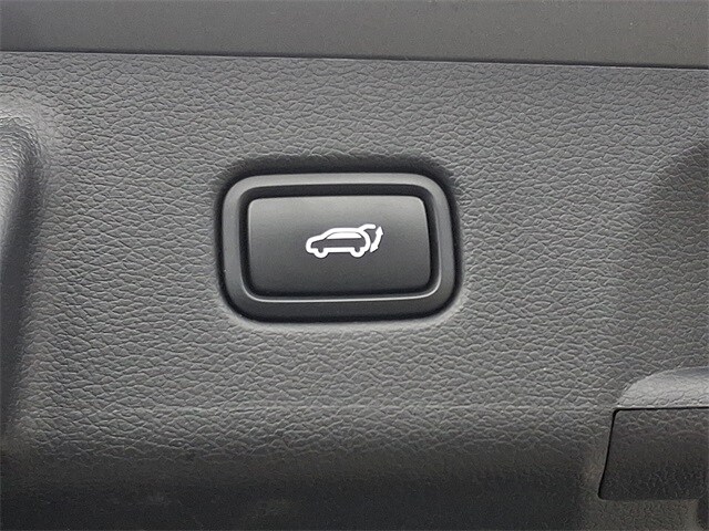 Thumbnail: 2023 Hyundai Palisade - 31