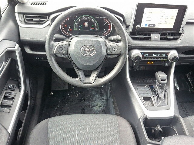 Thumbnail: 2024 Toyota RAV4 - 11