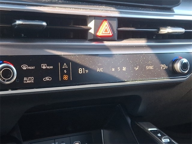 Thumbnail: 2025 Kia Sorento - 15