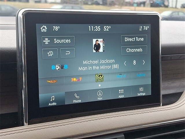 Thumbnail: 2022 Lincoln Corsair - 18