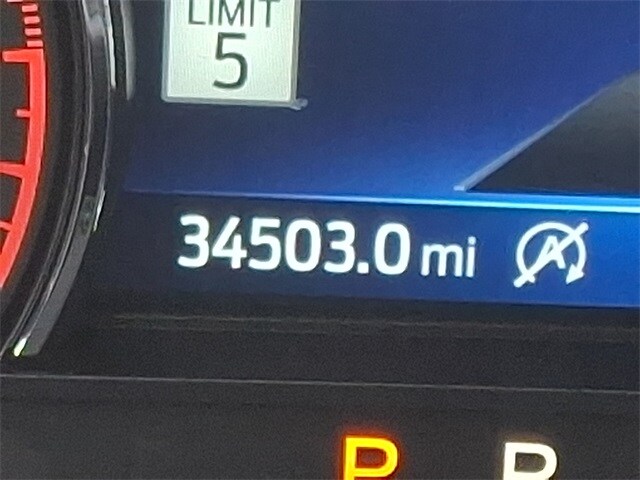 Thumbnail: 2021 Ford Explorer - 16