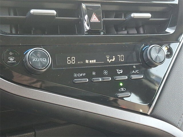 Thumbnail: 2023 Toyota Camry - 15