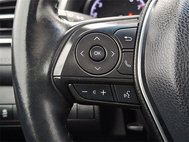 Thumbnail: 2018 Toyota Camry - 21