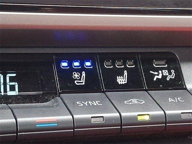 Thumbnail: 2025 Toyota Camry - 27