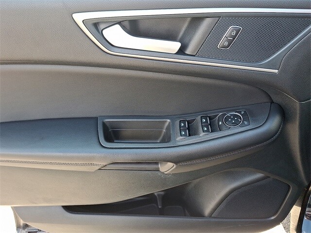 Thumbnail: 2024 Ford Edge - 12