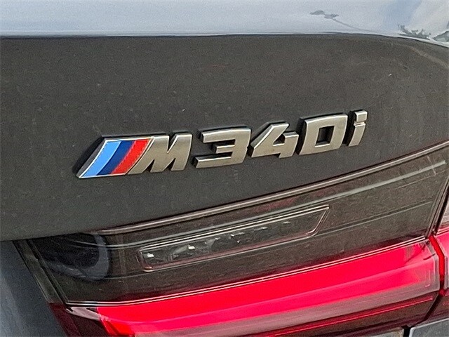 Thumbnail: 2022 BMW 3 Series - 32