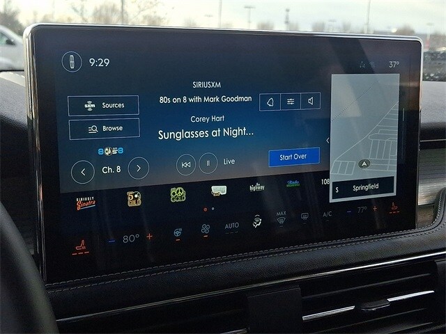 Thumbnail: 2023 Lincoln Corsair - 18